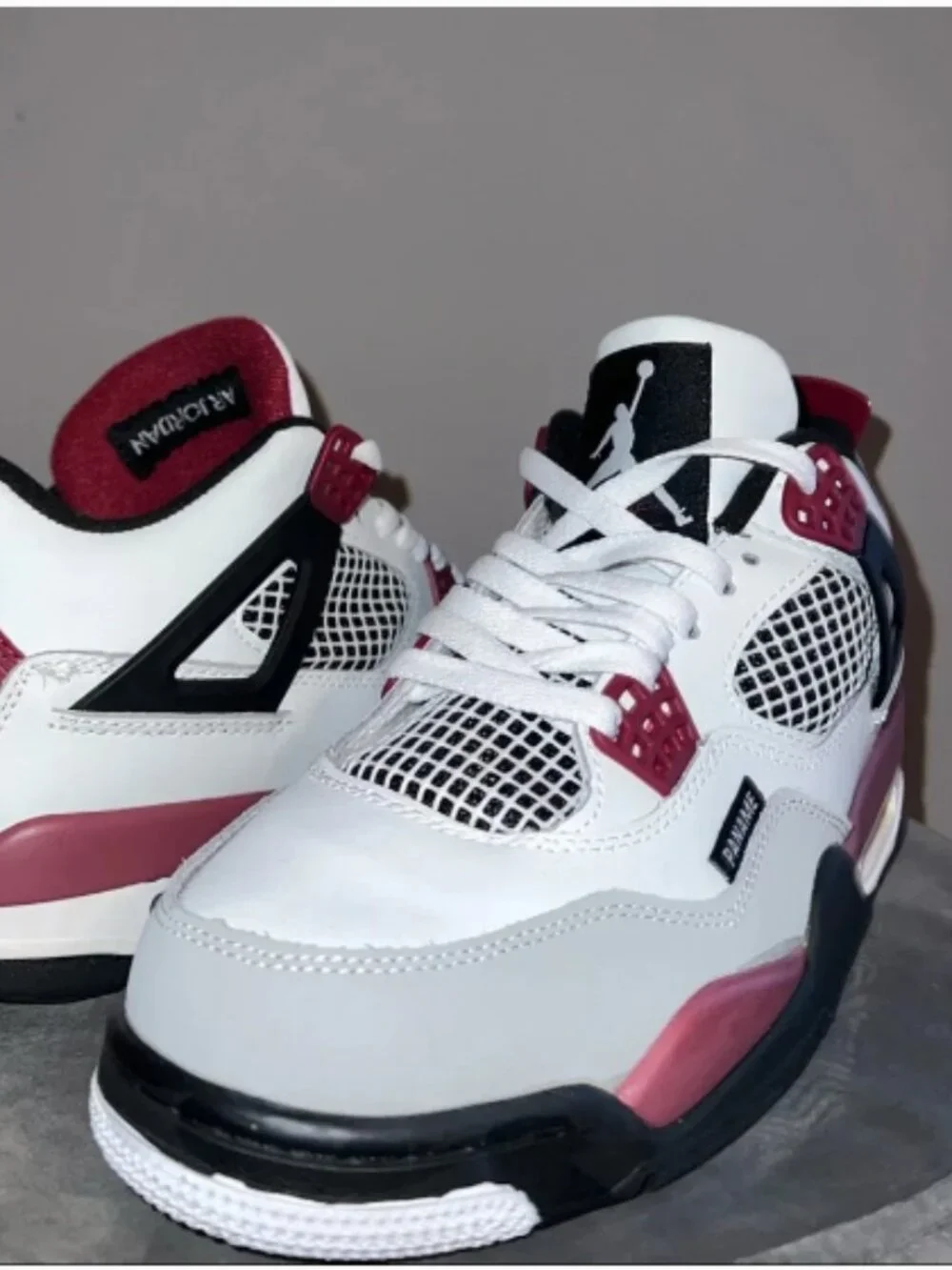 Nike Air Jordan 4 Retro PSG Paris Saint-Germain